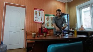 Выбираем масло на котором можно жарить: подсолнечное нерафинированное, горчичное, гхи, кокосовое.