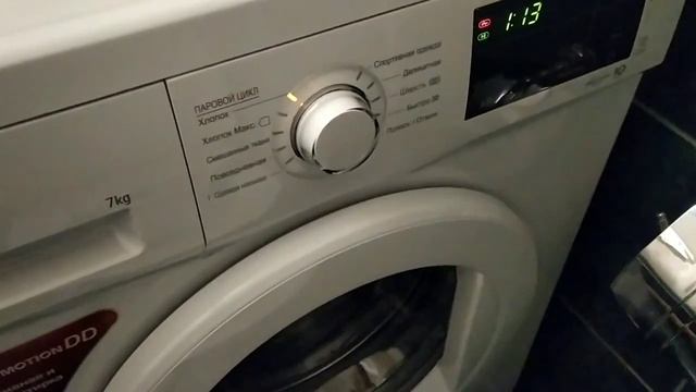 Стиральная машина LG 7 кг, распаковка, обзор, первый запуск смотреть онлайн