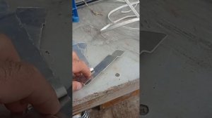 Теплица из стекла. Ремонт заключительная часть..mp4