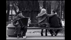 Б. Окуджава "Былое нельзя воротить"  (исп. Ю. Архипов)