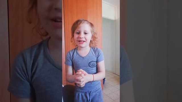 Рассказывает сказку смотреть онлайн