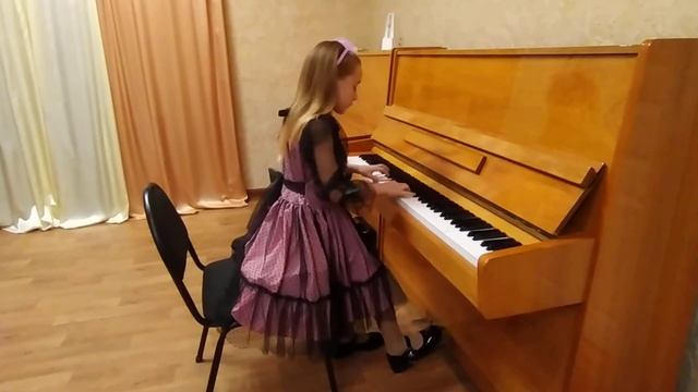 М. Шмитц "Микки-Маус" исполняет Черепанова Милана. смотреть онлайн