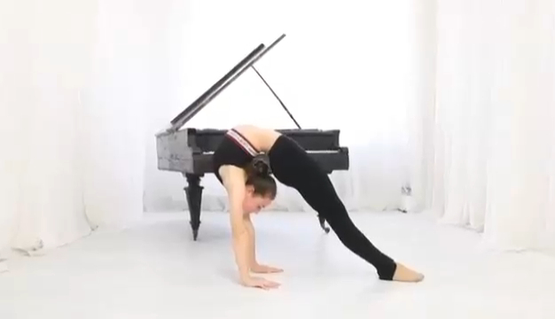 Flexible Women Contortionist In The World Contortionist, Contortion