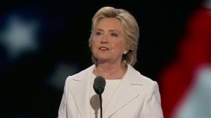 Хиллари Клинтон официально дала согласие баллотиро...тической партии и выступила с программной речью