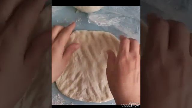 Попробуйте раз эти лепешки вы будете готовить их всегда. Лепёшки с мясом смотреть онлайн