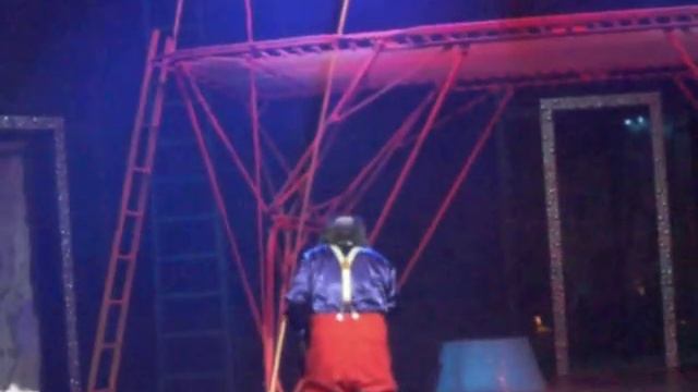 Спектакль "Бидерман и поджигатели" - II смотреть онлайн