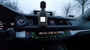 Lexus CT200h Mark Levinson Audio System Bass test
