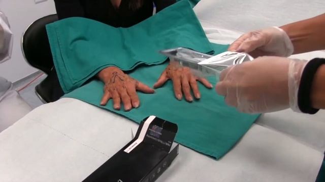 Руки – отражение возраста женщины. смотреть онлайн