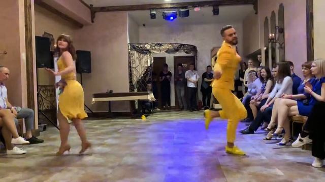 Глеб Шустов и Екатерина Маркова. Jam Studio Penza. Шоу Mambo Ronantico на Dame Salsa 2019. смотреть онлайн