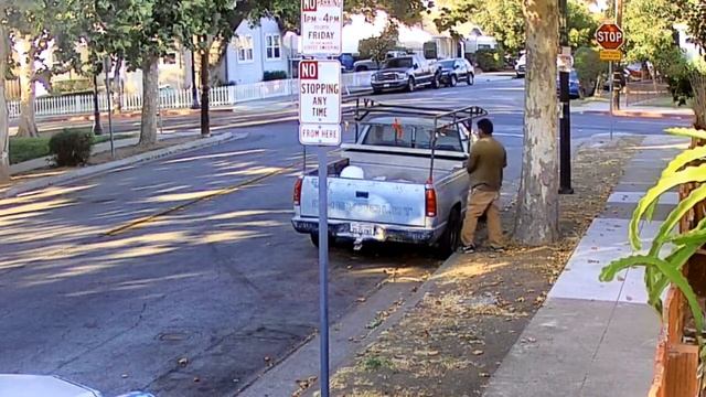 August 8, 2020 - Chevy PU Ca Lic 71712N1 urination and illegal parking смотреть онлайн