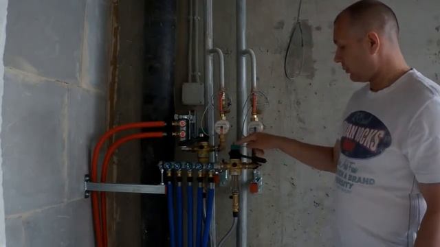 Коллекторный узел  Сантехнические работы