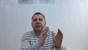 Хрустят колени. Что делать? Как лечить?