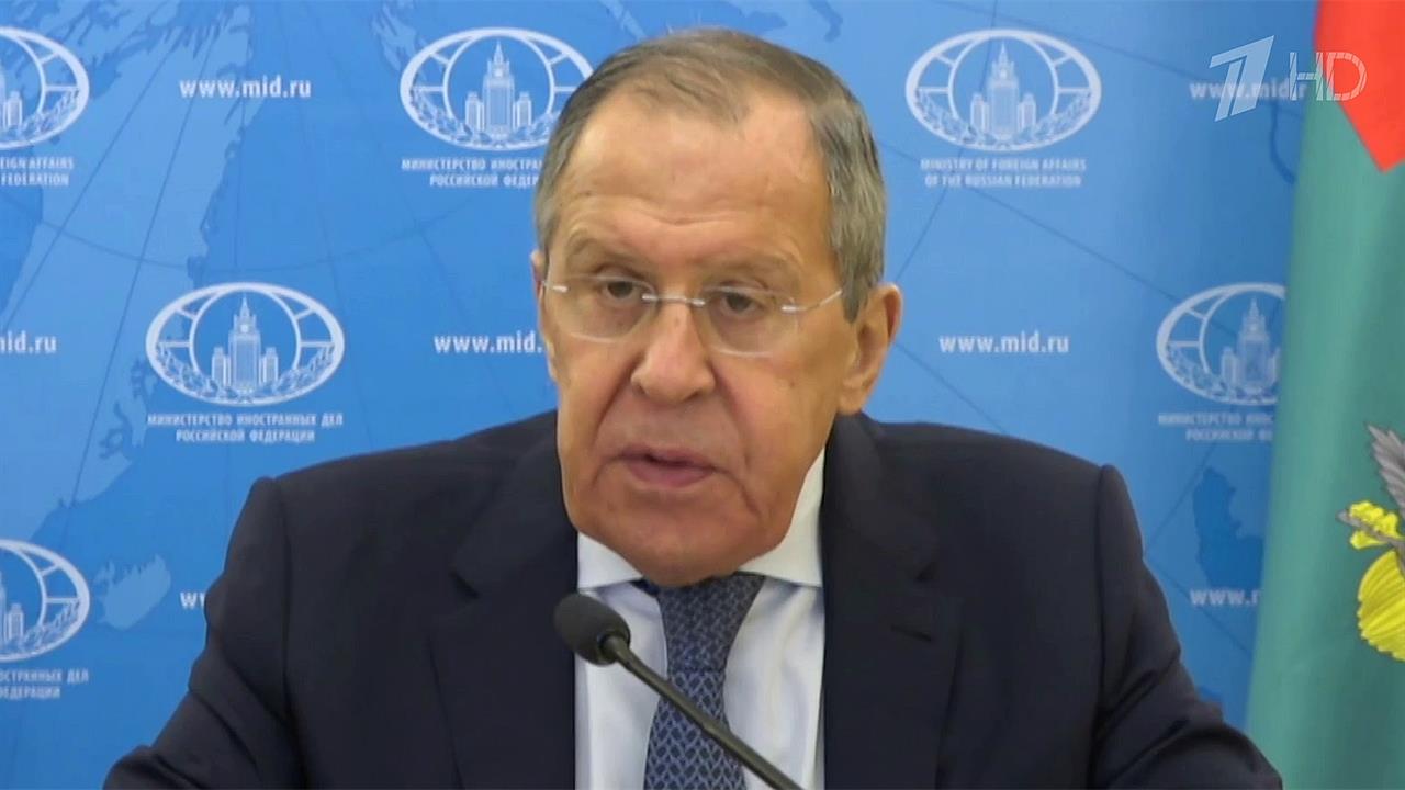 Сергей Лавров возглавил заседание комиссии Генсовета партии "Единая Россия"