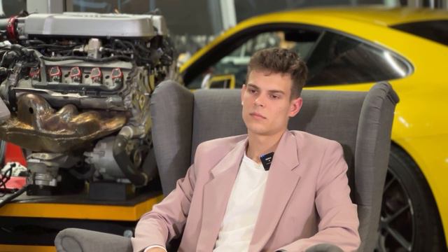 Вячеслав Гутак о гонках на выносливость, картинге и своем пути в автоспорте смотреть онлайн