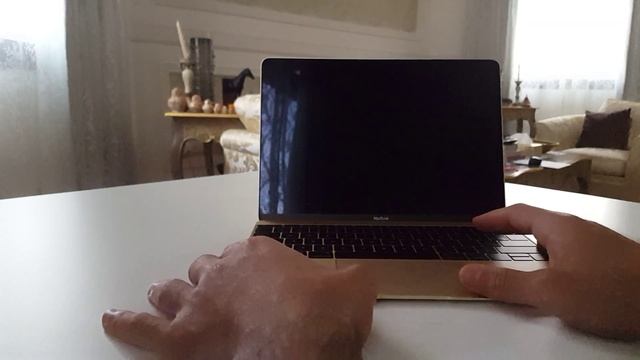 The new Macbook 12 inch retina Gold (Arabic) смотреть онлайн