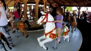 Скачки на Лошадках Карусель Riding