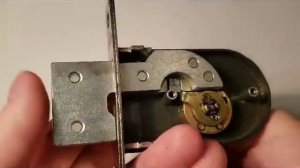 Замок Apex с крестовым ключом