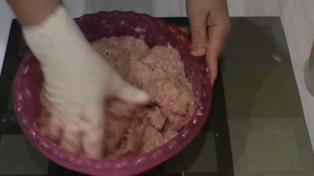 Молочные сосиски из курицы. Два кипятка.