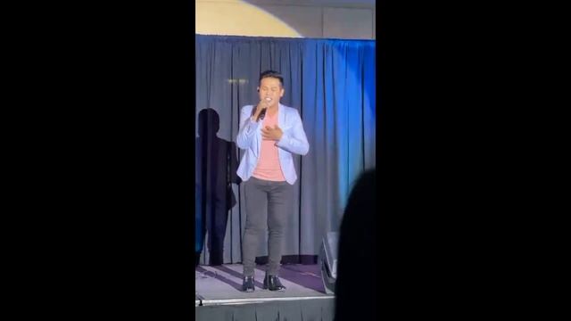 Marcelito Pomoy sings Hallelujah by Pentatonix I Los Angeles Concert смотреть онлайн