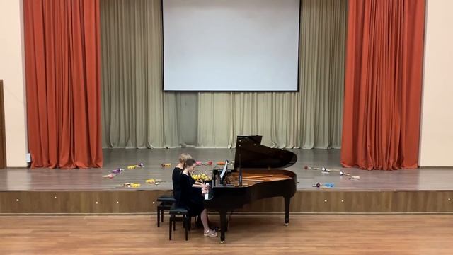 И. Штраус «Анна -полька», исп. Денисова Арина смотреть онлайн