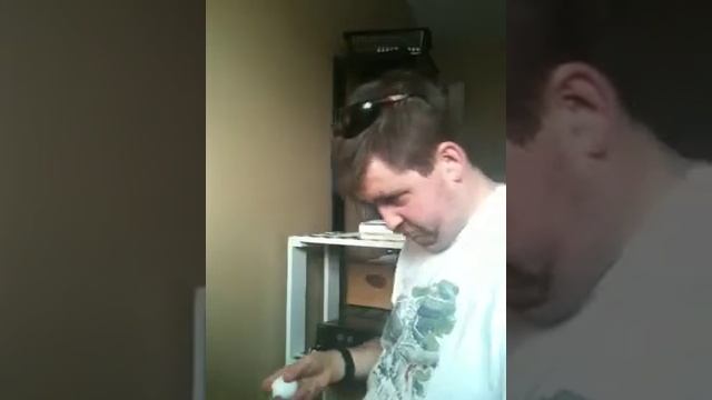 RAW EGG SWALLOWING смотреть онлайн