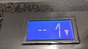 Лифты КМЗ Протон 2018 г. @ Подземный переход около ст. МЦД-2 Трикотажная