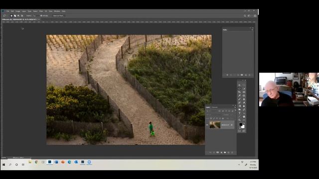 Lightroom and Photoshop Together - How to Move an Element in an Image with Bob Miller смотреть онлайн