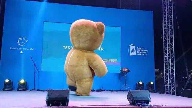Надувной Костюм. Танец Мишки Тедди. Inflatable mascot. Teddy Bear Dance смотреть онлайн