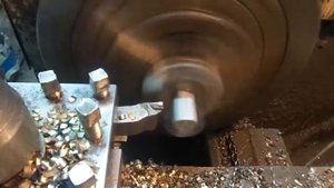 Обработка заготовок на токарном станке 16к20
