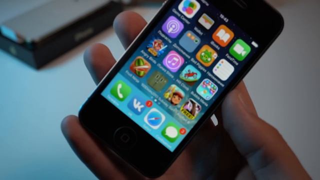 Купил iPhone 4S в 2021 - Мой первый айфон (10 лет спустя) смотреть онлайн