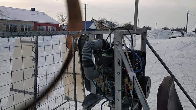 Работа аэролодки. Прогрев двигателя. #аэролодка #своимируками #автожир