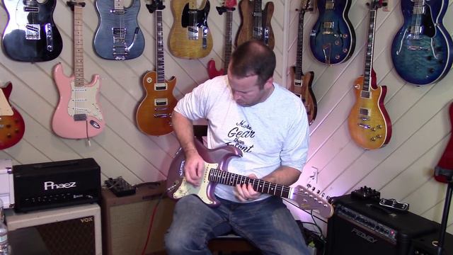 Guitar Review - Squier Classic Vibe 60's Stratocaster in Burgundy Mist! (Audio Fixed!) смотреть онлайн