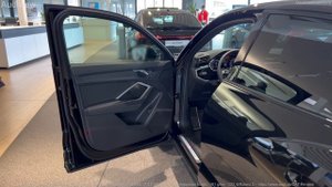 2023 Audi Q3 Sportback S line 40 TFSI quattro (190hp) - Interior and Exterior Details