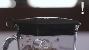 Как равномерно измельчить продукты и как приготовить смузи в блендере BORK B802