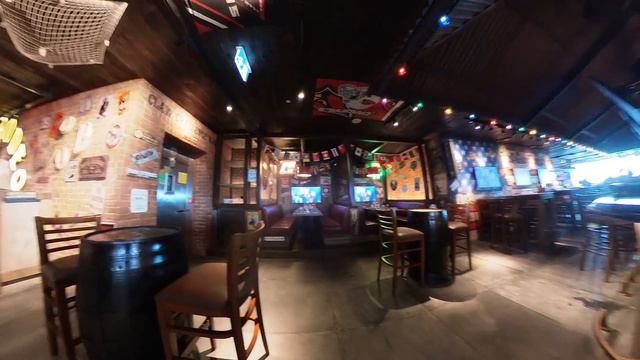 HILTON DUBAI PALM JUMEIRAH HOTEL TOUR IN 360 | QUICK TOUR смотреть онлайн