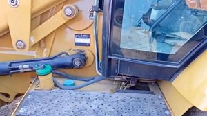 Экскаватор погрузчик Caterpillar 428E экспресс-обзор от Пудан Дениса