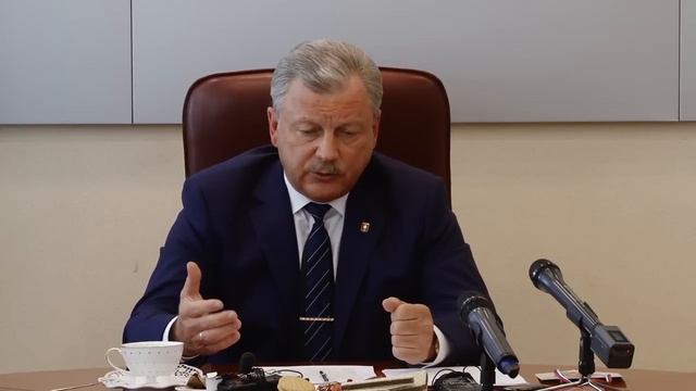 Сергей Серебренников о своей зарплате Июнь 2016 смотреть онлайн