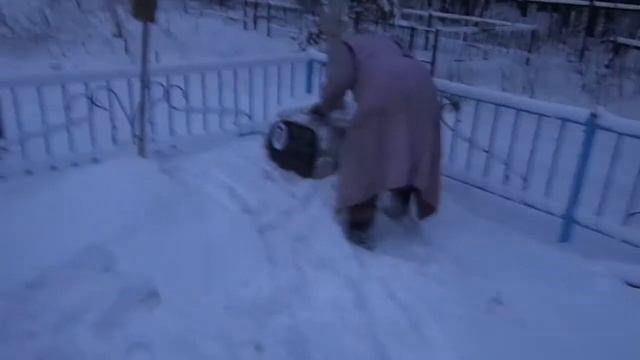 Дачное-кладбище "Юрочка, мы пришли" молитва за всех смотреть онлайн