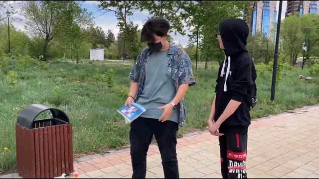 мем про Комбайна