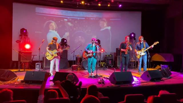 Траулерз - Я влюбился смотреть онлайн