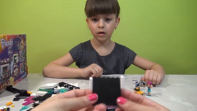 Собираем Лего Френдс Поп-звезда телестудия смотреть онлайн