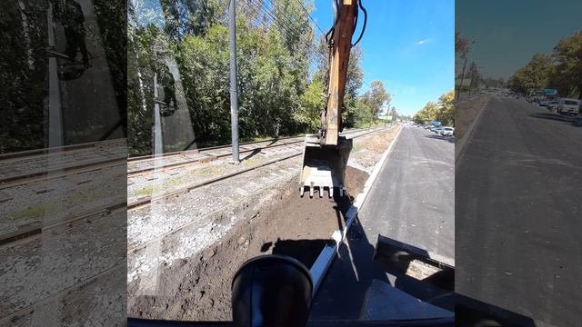 Будни экскаваторщика, равняем газоны.