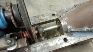 шнековый измельчитель веток первый запуск часть два