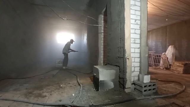 Торкрет-штукатурка          Обычный день необычного человека                                часть 1 смотреть онлайн