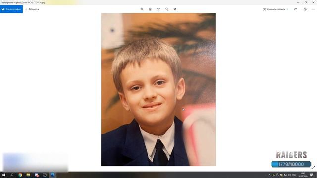 БУСТЕР НОСТАЛЬГИРУЕТ ПО ДЕТСТВУ, БУСТЕР СМОТРИТ СВОИ ДЕТСКИЕ ФОТО, РОФЛЫ БУСТЕРА