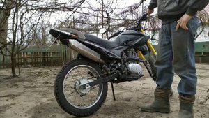 Глушитель на мотоцкл Loncin VOGE 300!!!
