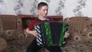 «ПОРА ДОМОЙ» игра на баяне, исполняет Максим Кабалин