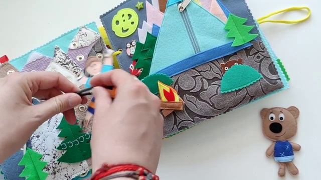 Развивающая книжка из фетра
