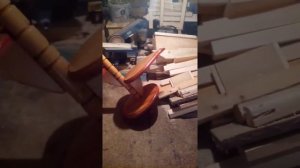 Как сделать напольную подставку под цветы своими руками
