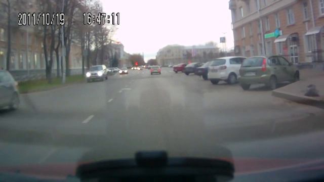 Так делают, только курицы в деревне перед машиной!!!! смотреть онлайн